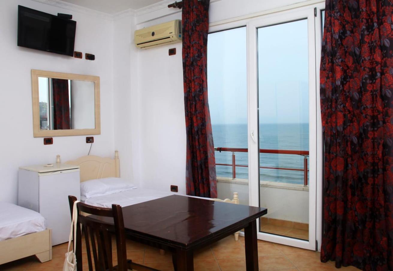 Alojamento de Acomodação e Pequeno-almoço Amazing Sea View Durrës